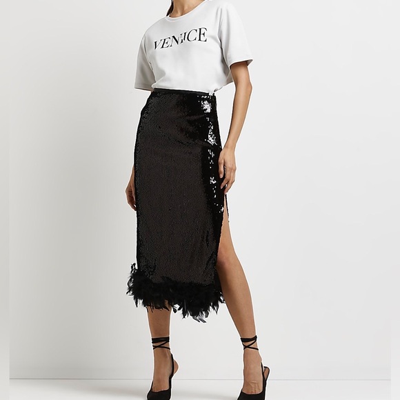 River Island Dresses & Skirts - ***SOLD*** RIVER ISLAND Black Sequin Feather Trim Pencil Skirt